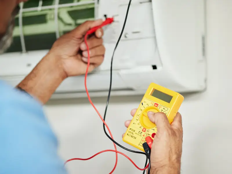 Mesure électrique lors de l'entretien à Nice